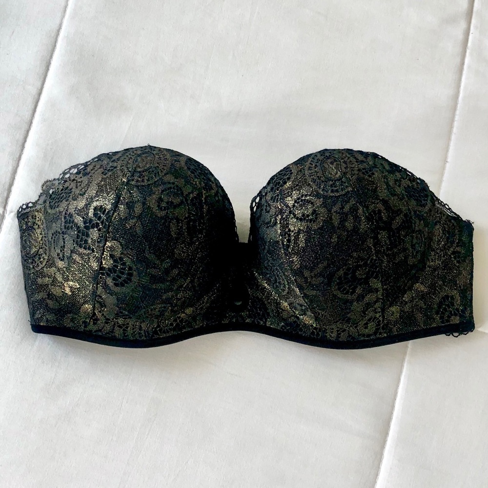 Victoria’s Secret Bombshell Padded Strapless Bra